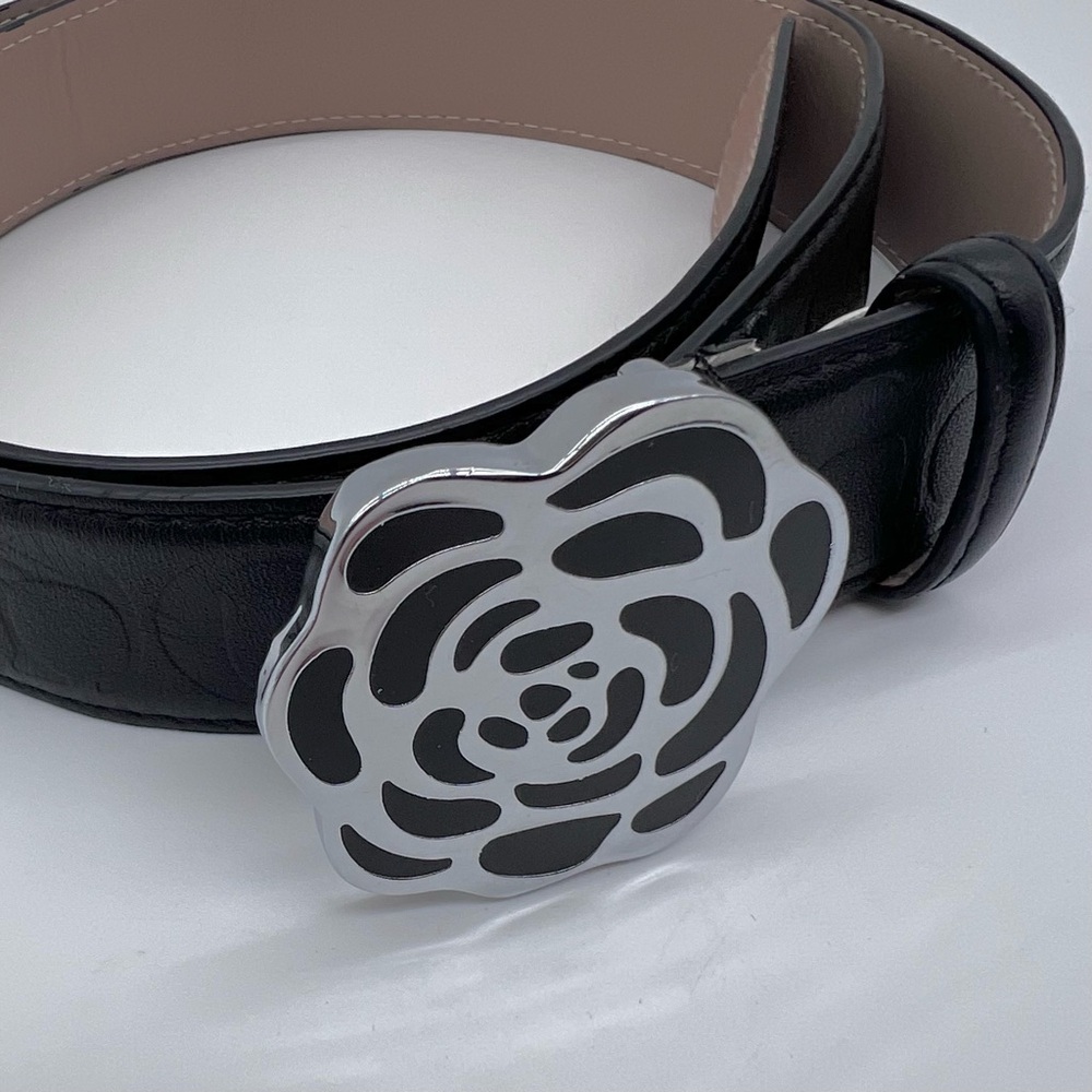 Coach Black & Blush Reversible Leather Belt with Floral Buckle- 40” - Picture 10 of 16